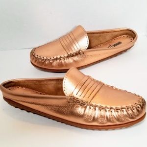 minnetonka kate mule